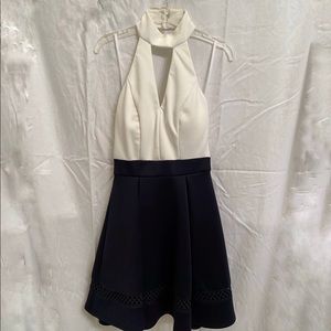 White and navy backless dress (brand new with tags)